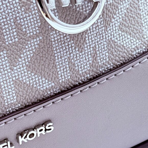 "Hyde" by Michael Kors - Picture 11 of 14